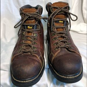 caterpillar shoes size